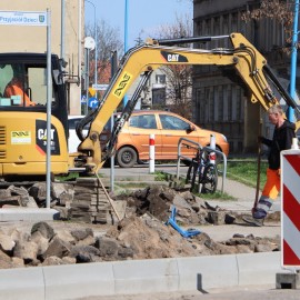 powiększ zdjęcie: Postęp w pracach na ul. Powstańców Śląskich