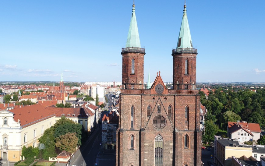 Legnica z lotu ptaka. Rusza sezon turystyczny w Kościele Marii Panny