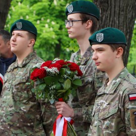 powiększ zdjęcie: Legnica uczciła 81. rocznicę zakończenia II wojny światowej