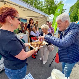 powiększ zdjęcie: Legnica na targach turystycznych w Szczecinie