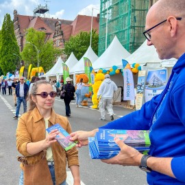 powiększ zdjęcie: Legnica na targach turystycznych w Szczecinie