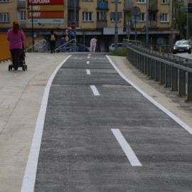 powiększ zdjęcie: Rowerem przez ul. Wrocławską. Kolejny etap inwestycji gotowy