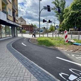 powiększ zdjęcie: Rowerem przez ul. Wrocławską. Kolejny etap inwestycji gotowy