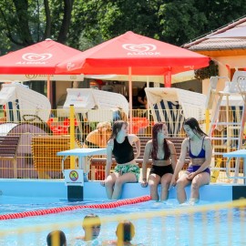 powiększ zdjęcie: Sezon letni na basenie Aquafun czas start