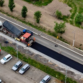 powiększ zdjęcie: Postępy prac remontowych na ul. Poznańskiej. Pierwszy odcinek gotowy