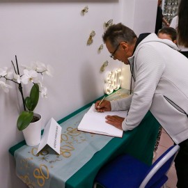 powiększ zdjęcie: 80 lat legnickiej "Jedynki"