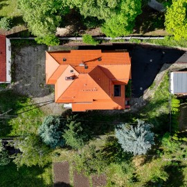 powiększ zdjęcie: Dawna izba wytrzeźwień na sprzedaż