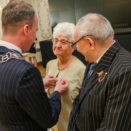 powiększ zdjęcie: Diamentowe, szmaragdowe i złote jubileusze
