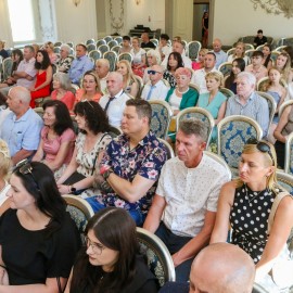 powiększ zdjęcie: Diamentowe, szmaragdowe i złote jubileusze