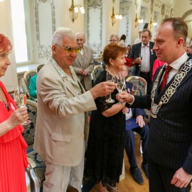 powiększ zdjęcie: Diamentowe, szmaragdowe i złote jubileusze