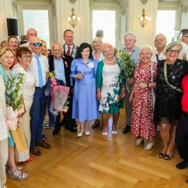 powiększ zdjęcie: Diamentowe, szmaragdowe i złote jubileusze