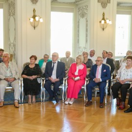 powiększ zdjęcie: Diamentowe, szmaragdowe i złote jubileusze