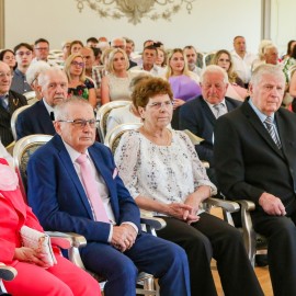 powiększ zdjęcie: Diamentowe, szmaragdowe i złote jubileusze