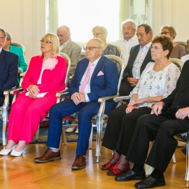 powiększ zdjęcie: Diamentowe, szmaragdowe i złote jubileusze