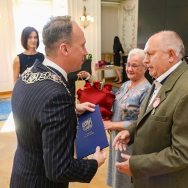 powiększ zdjęcie: Diamentowe, szmaragdowe i złote jubileusze