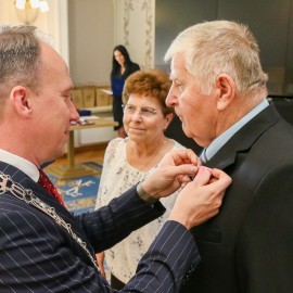powiększ zdjęcie: Diamentowe, szmaragdowe i złote jubileusze