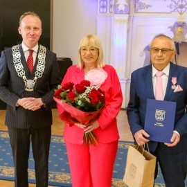 powiększ zdjęcie: Diamentowe, szmaragdowe i złote jubileusze
