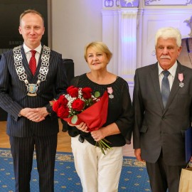 powiększ zdjęcie: Diamentowe, szmaragdowe i złote jubileusze