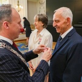 powiększ zdjęcie: Diamentowe, szmaragdowe i złote jubileusze