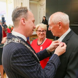 powiększ zdjęcie: Diamentowe, szmaragdowe i złote jubileusze