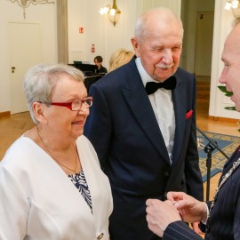 powiększ zdjęcie: Diamentowe, szmaragdowe i złote jubileusze