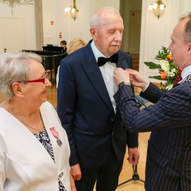 powiększ zdjęcie: Diamentowe, szmaragdowe i złote jubileusze