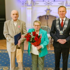 powiększ zdjęcie: Diamentowe, szmaragdowe i złote jubileusze