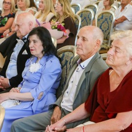 powiększ zdjęcie: Diamentowe, szmaragdowe i złote jubileusze