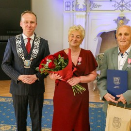 powiększ zdjęcie: Diamentowe, szmaragdowe i złote jubileusze