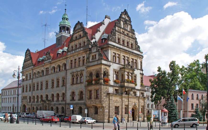 Z powodu upałów Urząd Miasta pracuje krócej