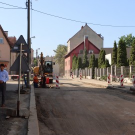 powiększ zdjęcie: Legnicki Program Drogowy. Trwa modernizacja ul. Działkowej