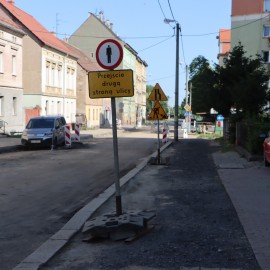 powiększ zdjęcie: Legnicki Program Drogowy. Trwa modernizacja ul. Działkowej