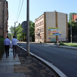 powiększ zdjęcie: Legnicki Program Drogowy. Trwa modernizacja ul. Działkowej
