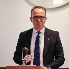 powiększ zdjęcie: Absolutorium i wotum zaufania dla prezydenta