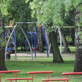 Niebawem rozpoczyna się budowa nowego placu zabaw w parku
