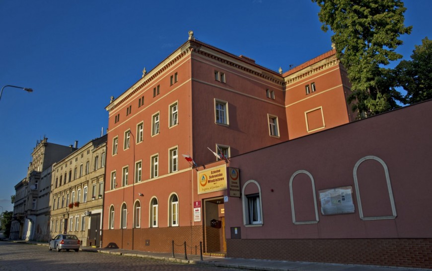 Dawne schronisko młodzieżowe z nowym gospodarzem