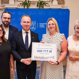 powiększ zdjęcie: Zabytek od nowa - wsparcie trafiło do beneficjentów