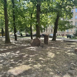 powiększ zdjęcie: Przetarg na przebudowę wnętrza podwórza przy ul. Fredry, Batorego, Głowackiego ...