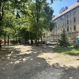 powiększ zdjęcie: Przetarg na przebudowę wnętrza podwórza przy ul. Fredry, Batorego, Głowackiego ...