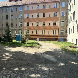 powiększ zdjęcie: Przetarg na przebudowę wnętrza podwórza przy ul. Fredry, Batorego, Głowackiego ...