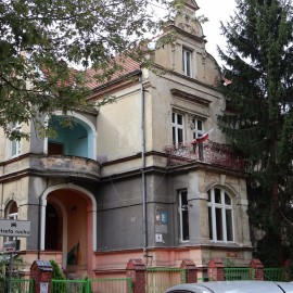 Historyczna willa przy ul. Łukasińskiego 4 szuka nowego właściciela