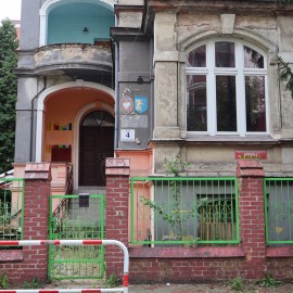 powiększ zdjęcie: Historyczna willa przy ul. Łukasińskiego 4 szuka nowego właściciela