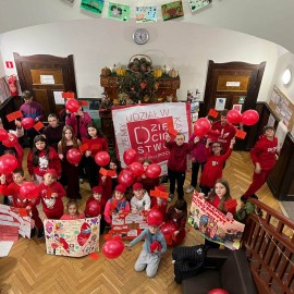 powiększ zdjęcie: Legnickie placówki edukacyjne dołączają do kampanii „Dzieciństwo bez przemocy”