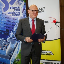 powiększ zdjęcie: Deklaracja Legnickiego LWA podpisana. Samorządowcy i medycy łączą siły