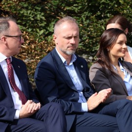 powiększ zdjęcie: Legnica uczciła Światowy Dzień Sybiraka