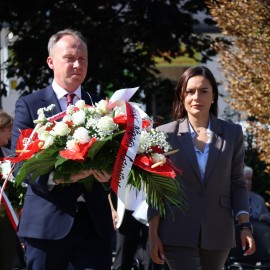 powiększ zdjęcie: Legnica uczciła Światowy Dzień Sybiraka