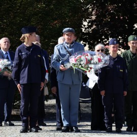 powiększ zdjęcie: Legnica uczciła Światowy Dzień Sybiraka