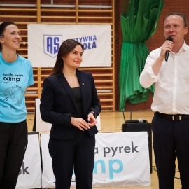 powiększ zdjęcie: Monika Pyrek Camp w Legnicy.