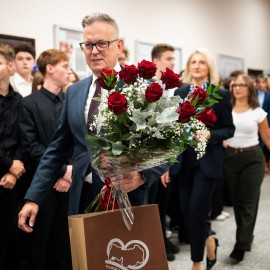 powiększ zdjęcie: 80 lat tradycji i pokoleń. Legnicki Ekonom świętuje jubileusz