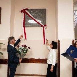 powiększ zdjęcie: 80 lat tradycji i pokoleń. Legnicki Ekonom świętuje jubileusz